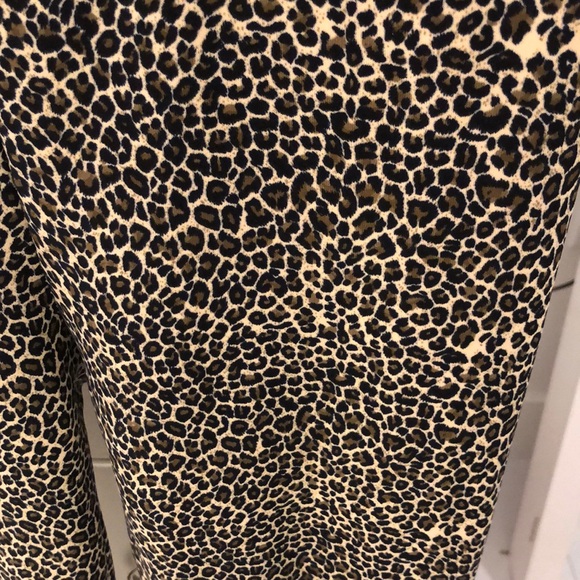 Cheetah print leggings size small - Picture 4 of 5
